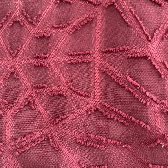 Chicos Sheer Dark Burgundy V-Neck Blouse w/3D Detailing.3/4 Sleeves. Size 2=12 - Picture 11 of 12